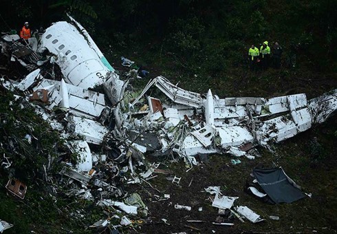 Colombia plane crash: flight runs out of fuel - ảnh 1